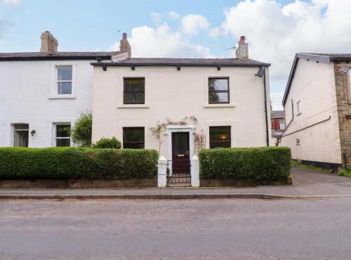 6 Hazel Moor