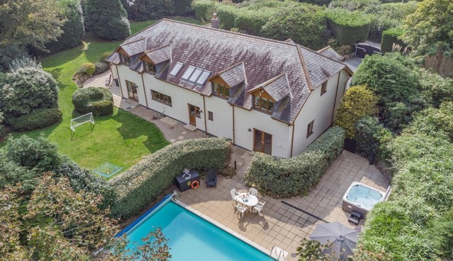 7 Bed in Ashton (oc-p00891)