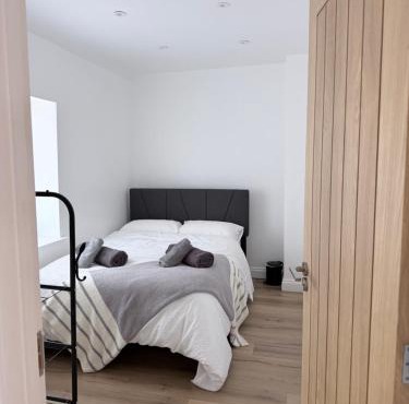 A Timeless Cottage Restored with a Modern Style