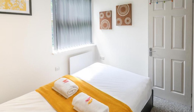 AMBER Delightful Suite Moseley Mews, Birmingham By STAE-Homes