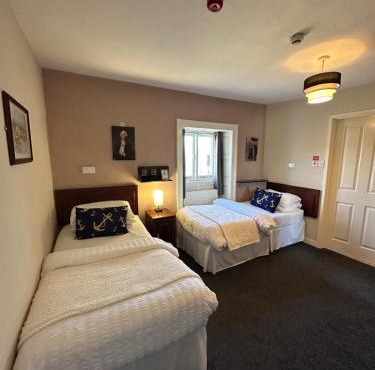 Anchor Hotel
