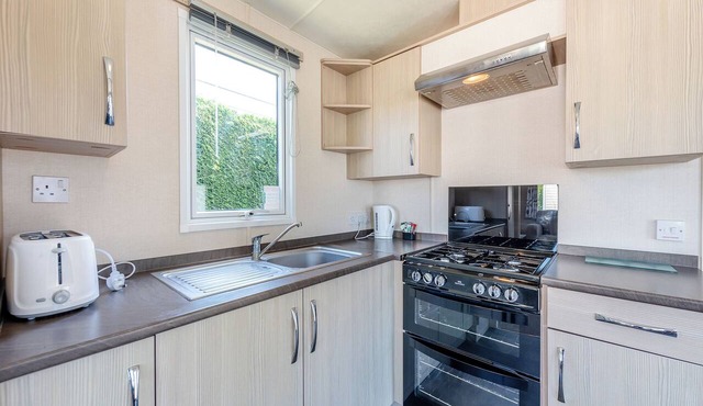Arundel Plus Caravan in Bognor Regis