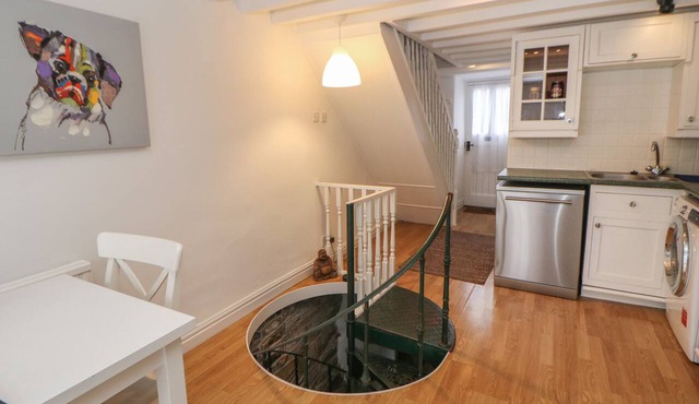 Bear Pit Cottage