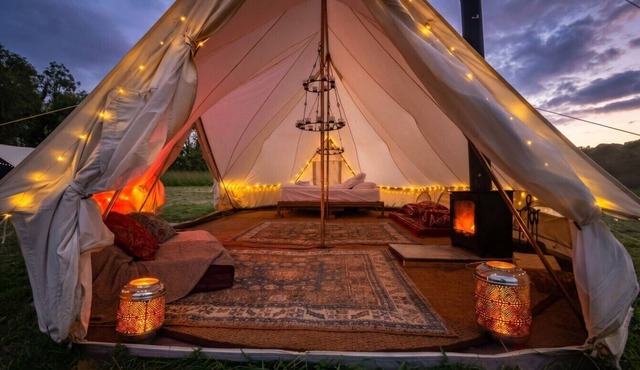 Bell Tent Sleeps 4 with Woodburner & Sauna · Blackdown Hills
