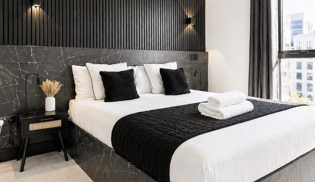 Birmingham City Centre Flat Chinatown, Balcony, Free Parking & Fast WiFi