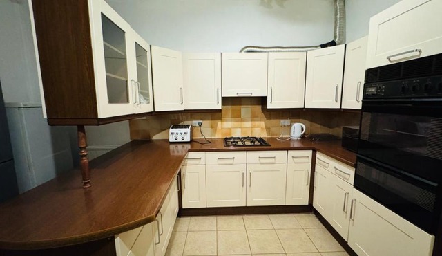 Boulevard double room in shared accommodation