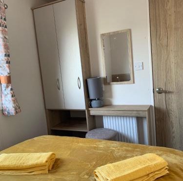Brambles 66 -Static Holiday Caravan, Porthcawl
