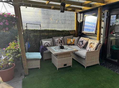 Bumble’s Barn in Slamannan