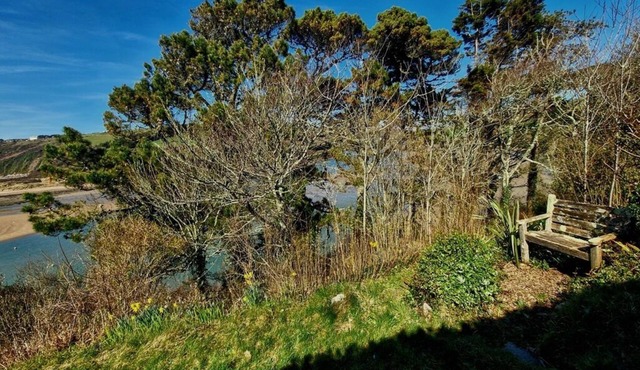 Butter Bay - Charming ground floor waterside apartment in Bantham, South Devon