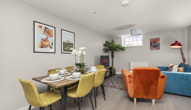 Buzzing Brighton Apartment 2 | By My Getaways in Brighton