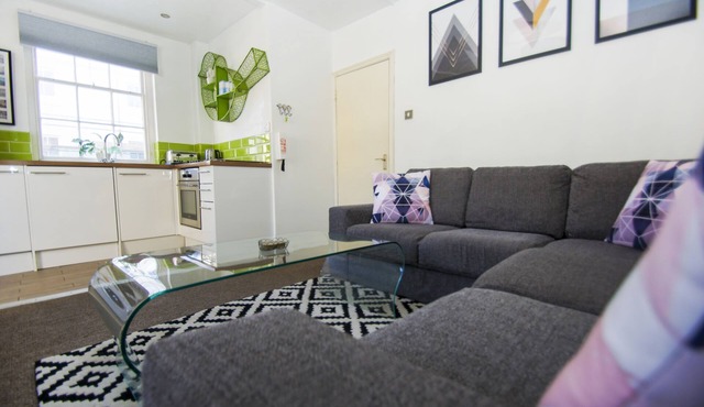 Cannon Place Central by Brighton Holiday Lets