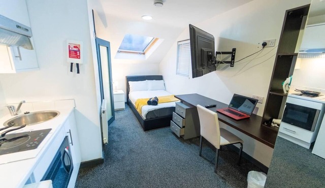Charming 1-Bed Studio in Birmingham