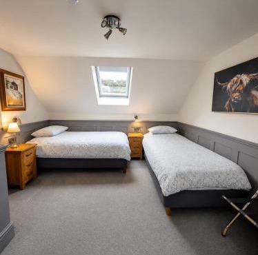 Cliffe House Bed & Breakfast