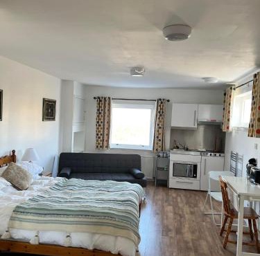 Clingera studio rooms in Baltasound