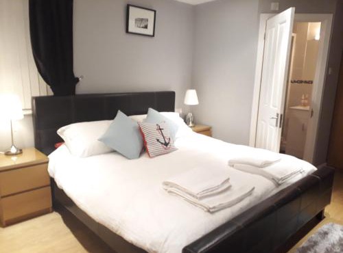 Coast 77 B&B in Poole