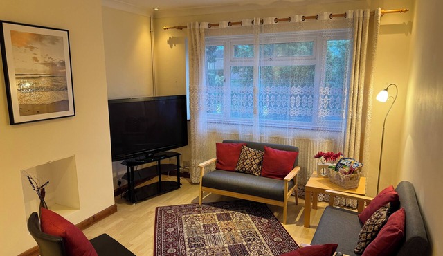Comfortable Maisonette (Flat) in London