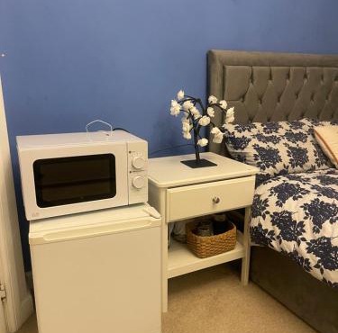 Cozy en-suite Room-city centre