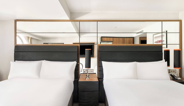 Crowne Plaza Gerrards Cross by IHG