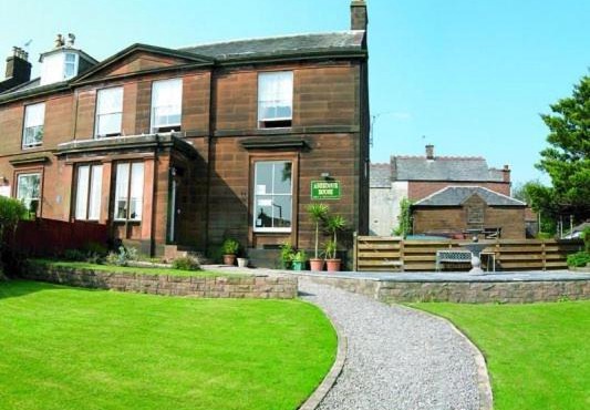 Dumfries Villa