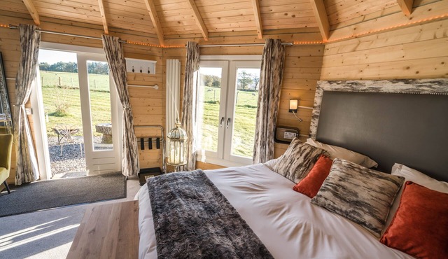 Dunroamin Lodges in Glasgow