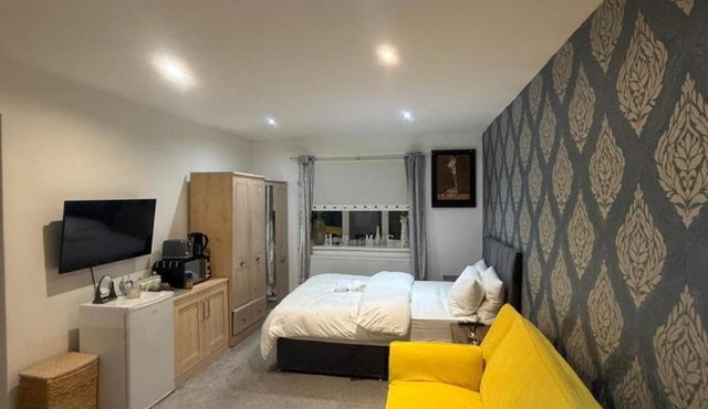 Eastern Bridge Rooms