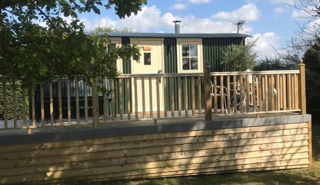 Elgars Luxury Shepherds Huts in Worcester