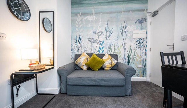 EMERALD Delightful Suite Moseley Mews, Birmingham By STAE-Homes in Birmingham