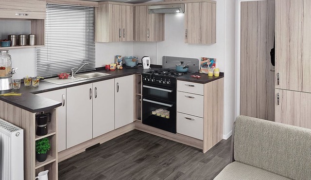 Essential Clover Caravan (Sleeps 4)*