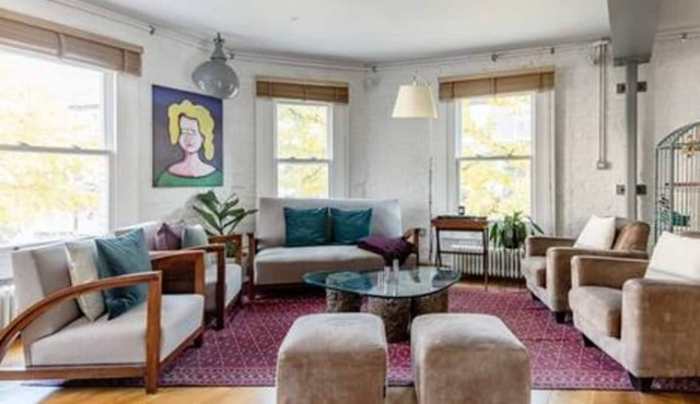 Experience London in amazing reconverted Gin house