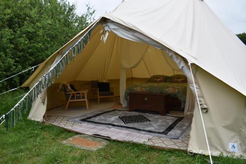 Finch Bell Tent at Lakeside Escape
