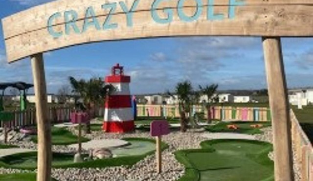 Fluffy Caravan Sleeps 4, Pet-friendly