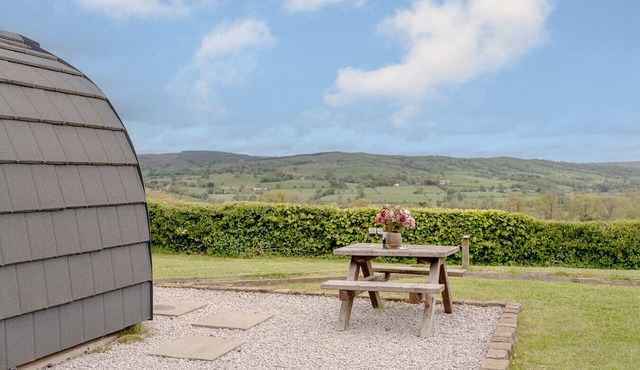 Greendale Glamping - Sunrise Pod