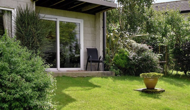 Ground floor apartment in a superb location above the village of Ambleside.