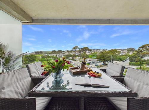 Gylly View – Luxury Sea View Apartment, Gylly Beach - Falmouth