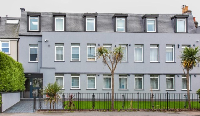 Hampton Suites Serviced Apartments in Kingston upon Thames
