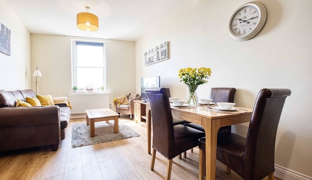 Harbour View | Central | Iconic View | Coastal Stay in Ramsgate