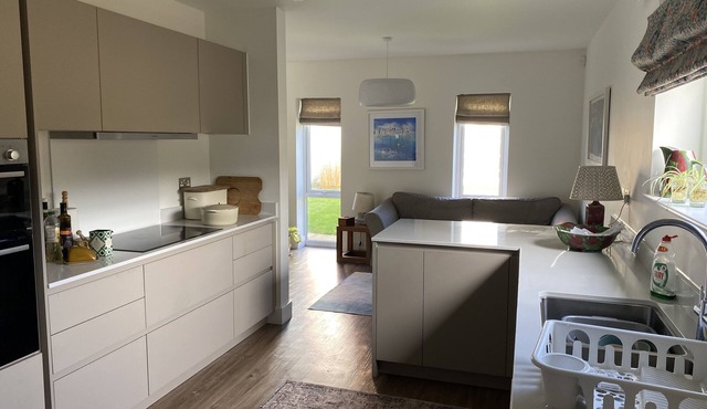 Impeccable 3-Bed House - Topsham, Exeter