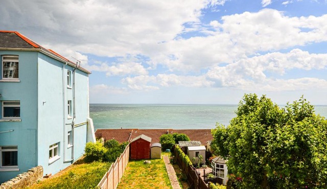 Jan Dee Cottage