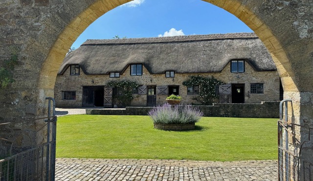 Jerards Stables - Sherborne, Dorset
