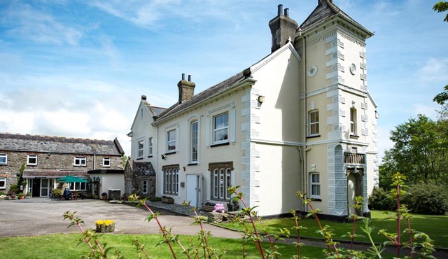 Killigarth Manor Holiday Park