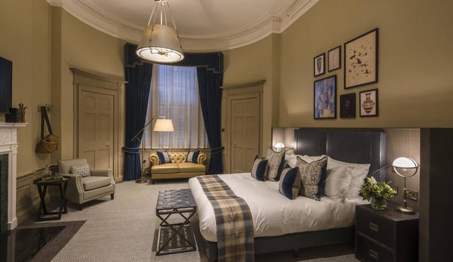 Kimpton Charlotte Square by IHG