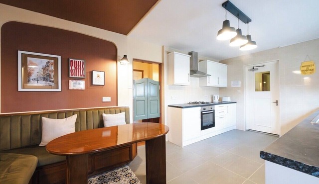 Laburnum Guest House - Heathrow London T5