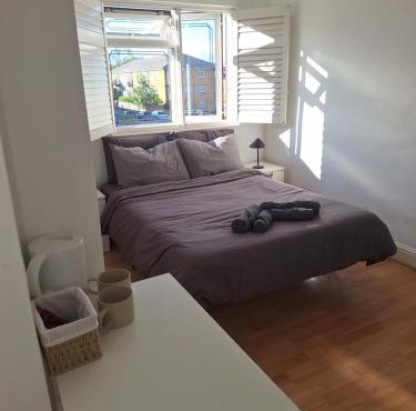Large Double Room with Own Bathroom and Free Parking