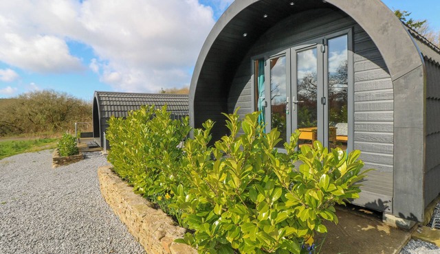 Lodge 2 in Llanelli
