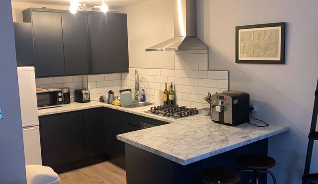 Lovely 2BD Flat, 5 mins from Whitechapel Station