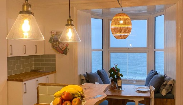 Lovely Seafront 2 bed flat in Aberystwyth in Aberystwyth