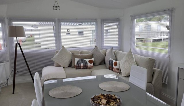 Luxury Cosy Caravan in Cresswell, Northumberland