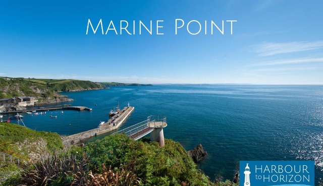 Marine Point, panoramic stunning sea views - balcony & parking