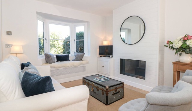 MARROY, pet friendly, country holiday cottage in Salcombe