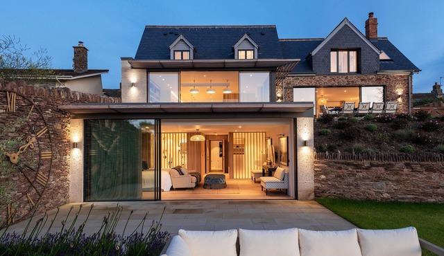 Modern coastal retreat